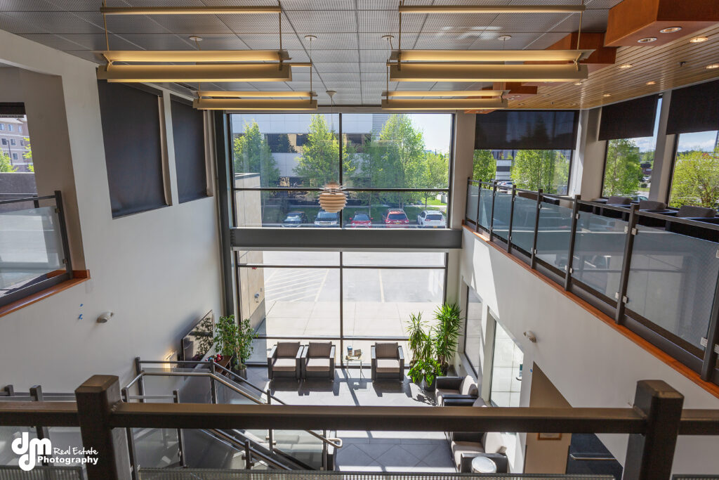 Commerce Building | 100 Calais Drive